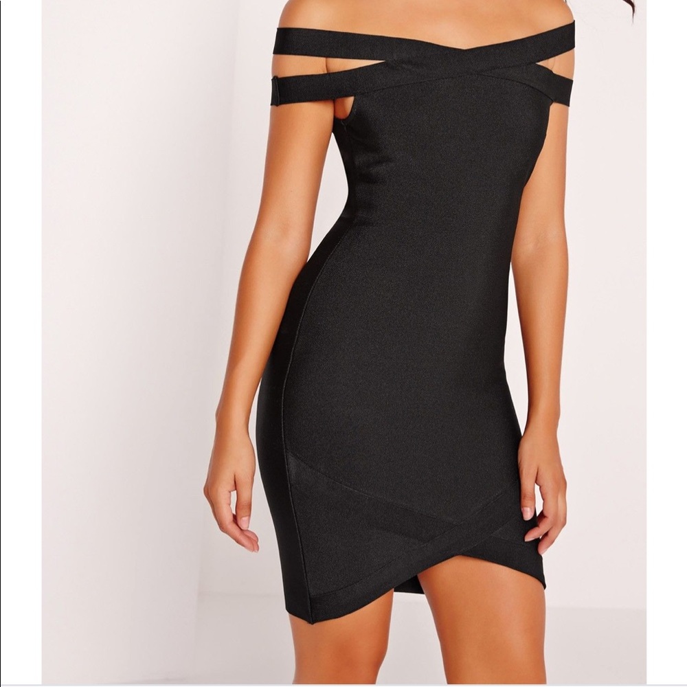 Premium bandage shoulder bodycon dress